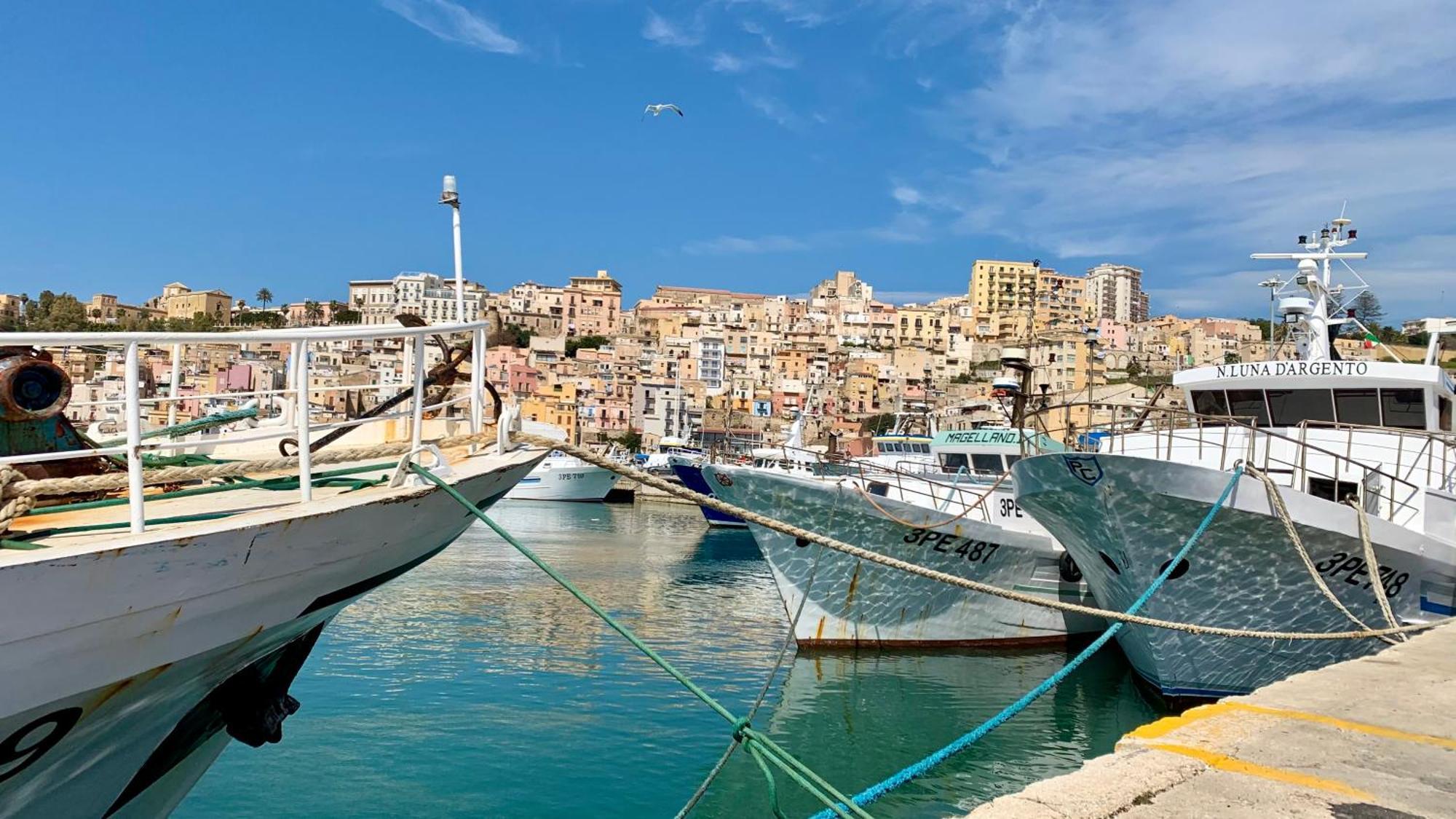 La Casa Del Pescatore Шакка Экстерьер фото